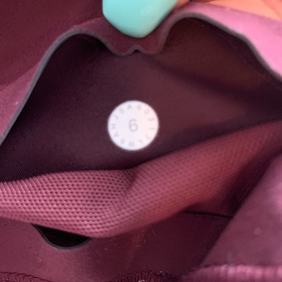 Lululemon pants - Picture 5 of 6